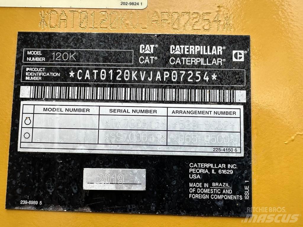 CAT 120K Grader