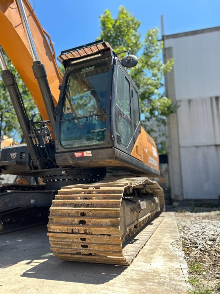 CASE CX 250 D Raupenbagger