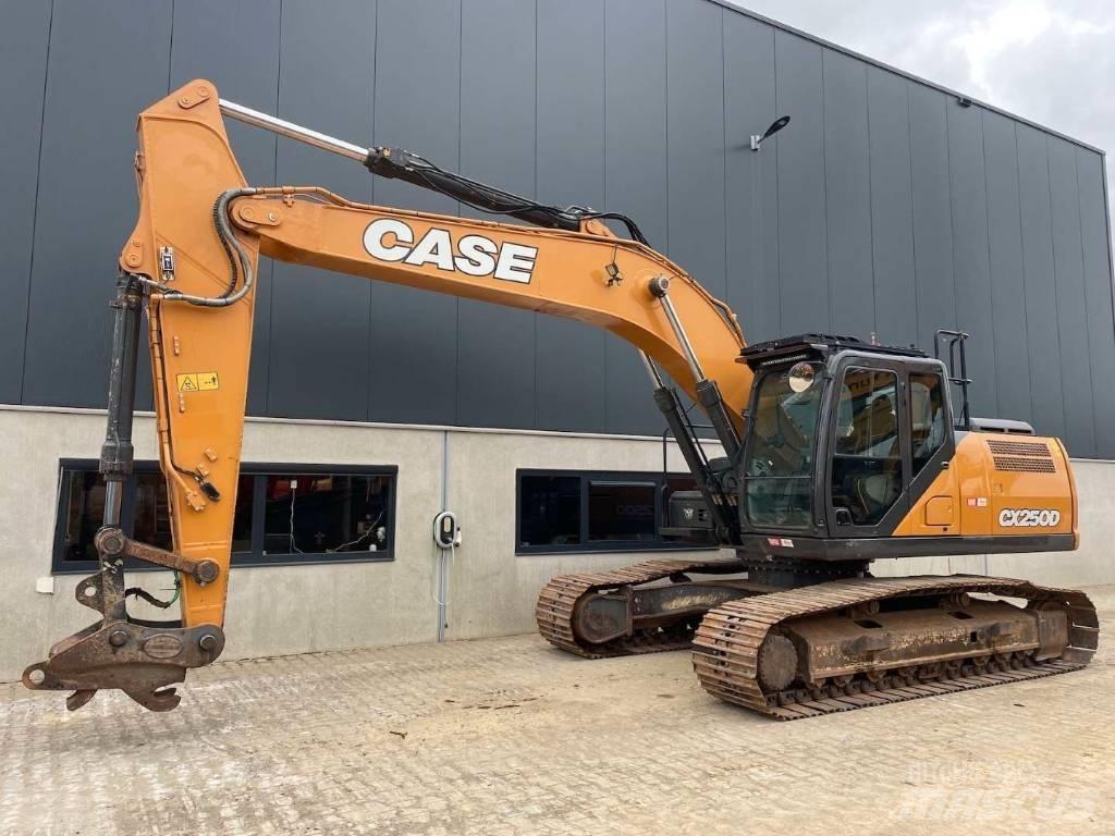 CASE CX 250 D Raupenbagger