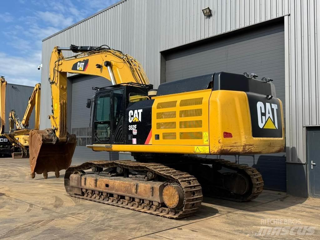 CAT 352F Spezialbagger