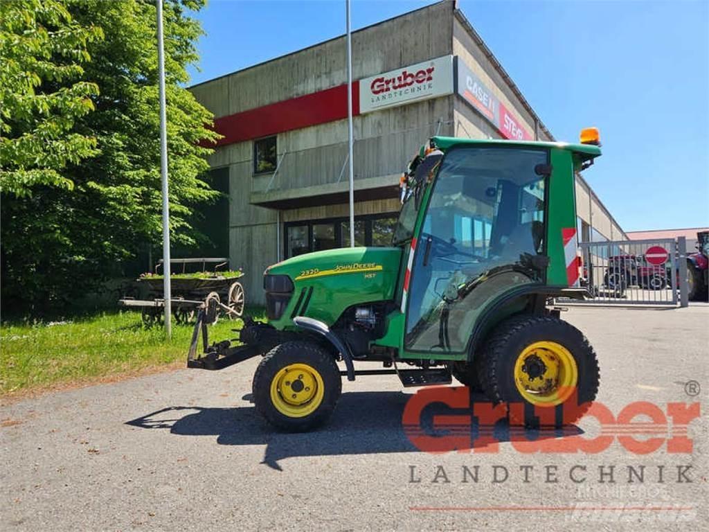 John Deere 2320 Traktoren