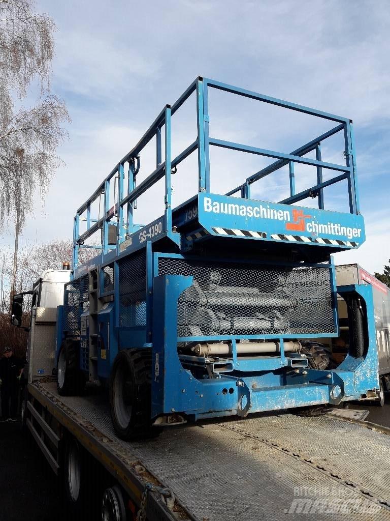 Genie GS 4390 RT Scheren-Arbeitsbühnen
