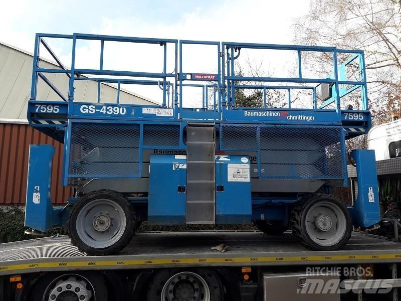 Genie GS 4390 RT Scheren-Arbeitsbühnen