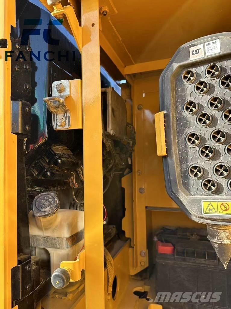 CAT 320 GC Raupenbagger