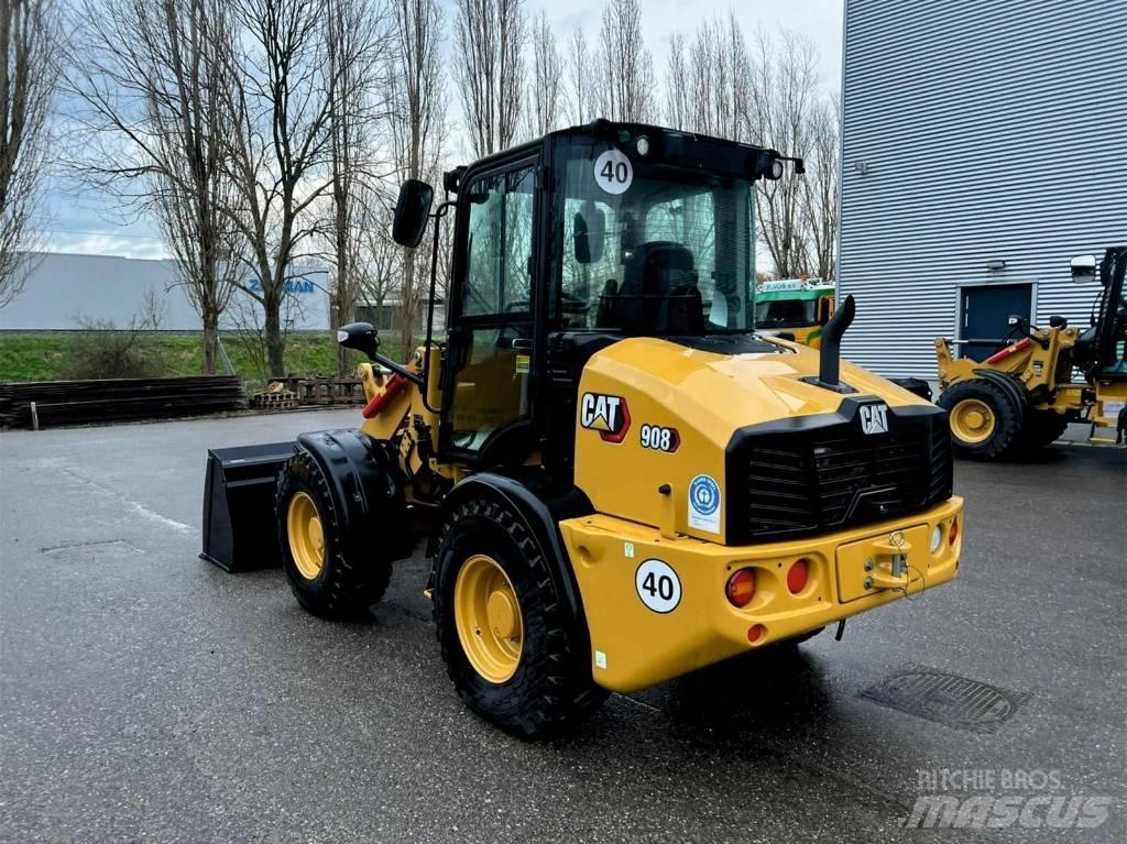 CAT 908 Radlader