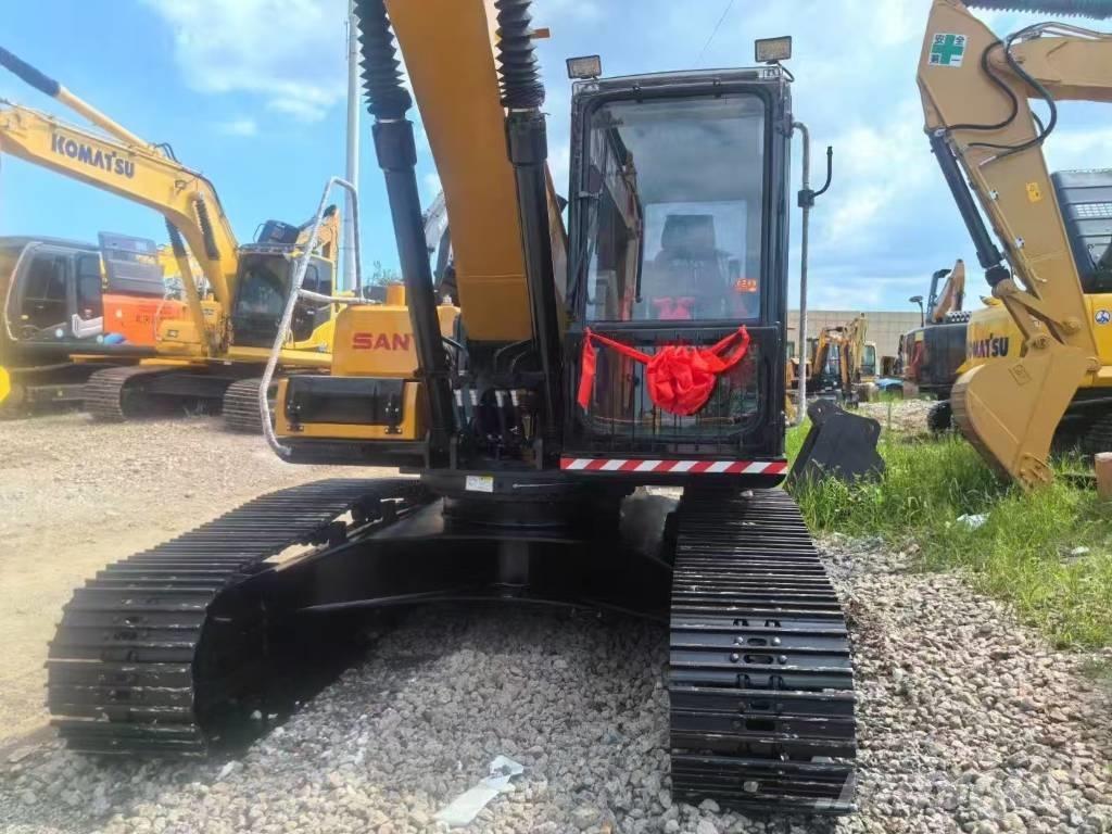 Sany SY215C Raupenbagger
