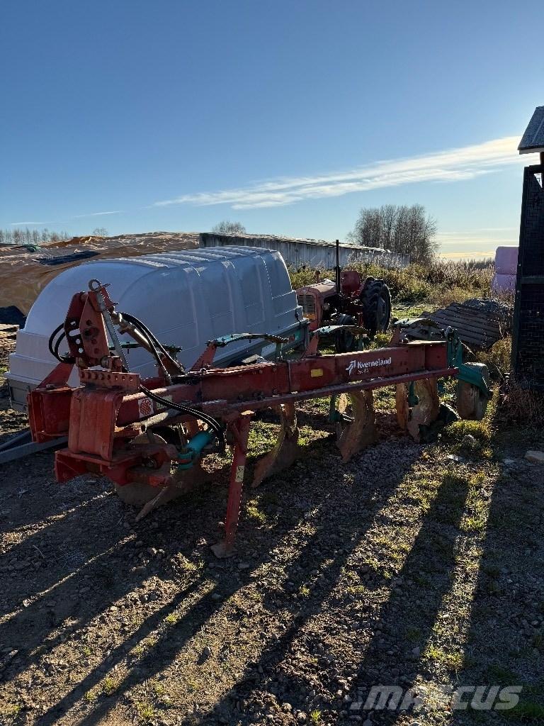 Kverneland AD-85 Konventionelle Pflüge