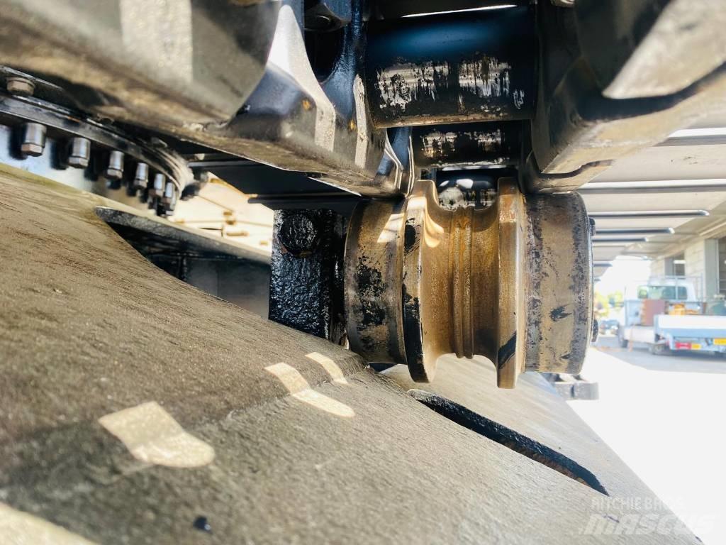 CAT 329e lre Long Reach Bagger