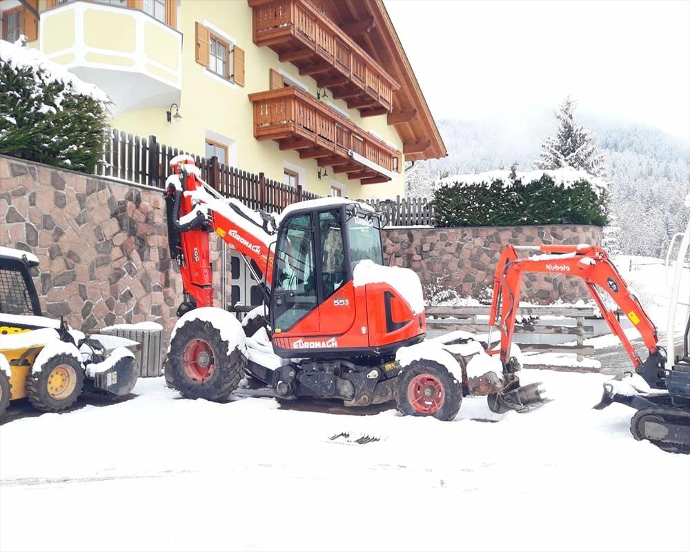 Euromach R555H Amphibienbagger