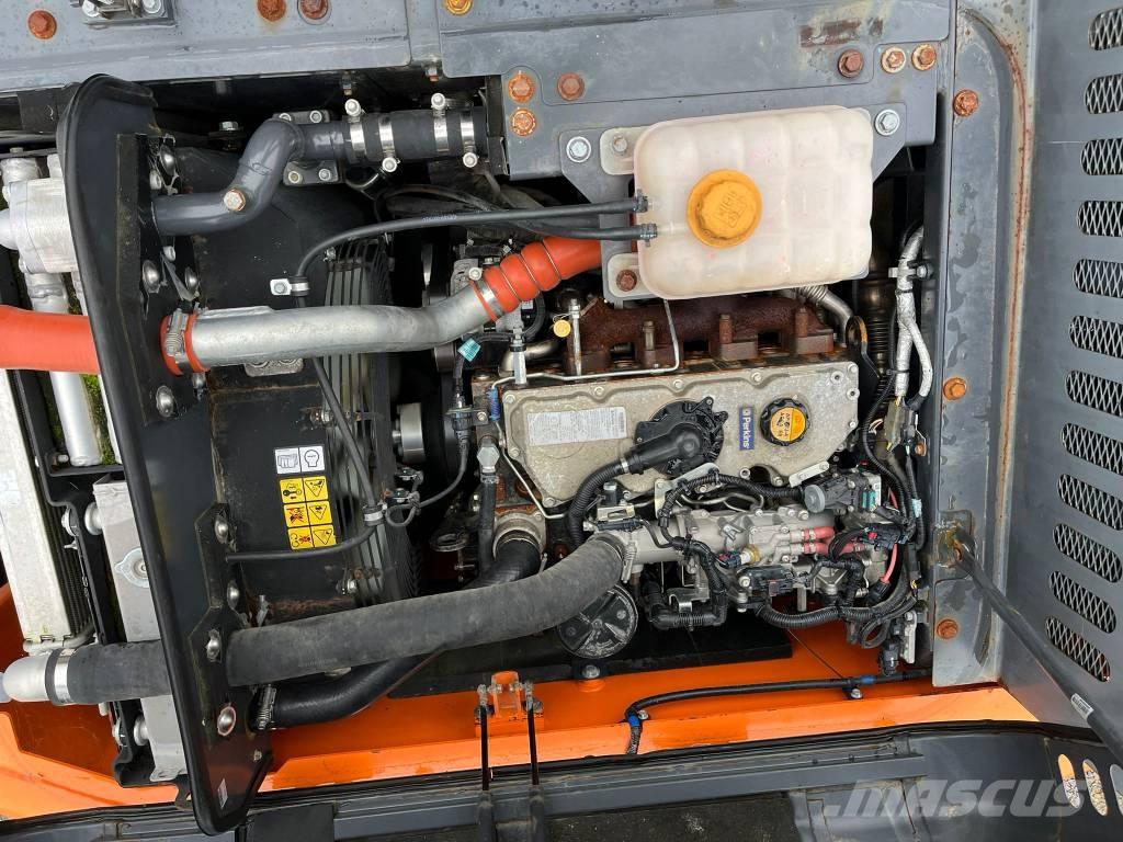 Doosan DX 140 LC Raupenbagger