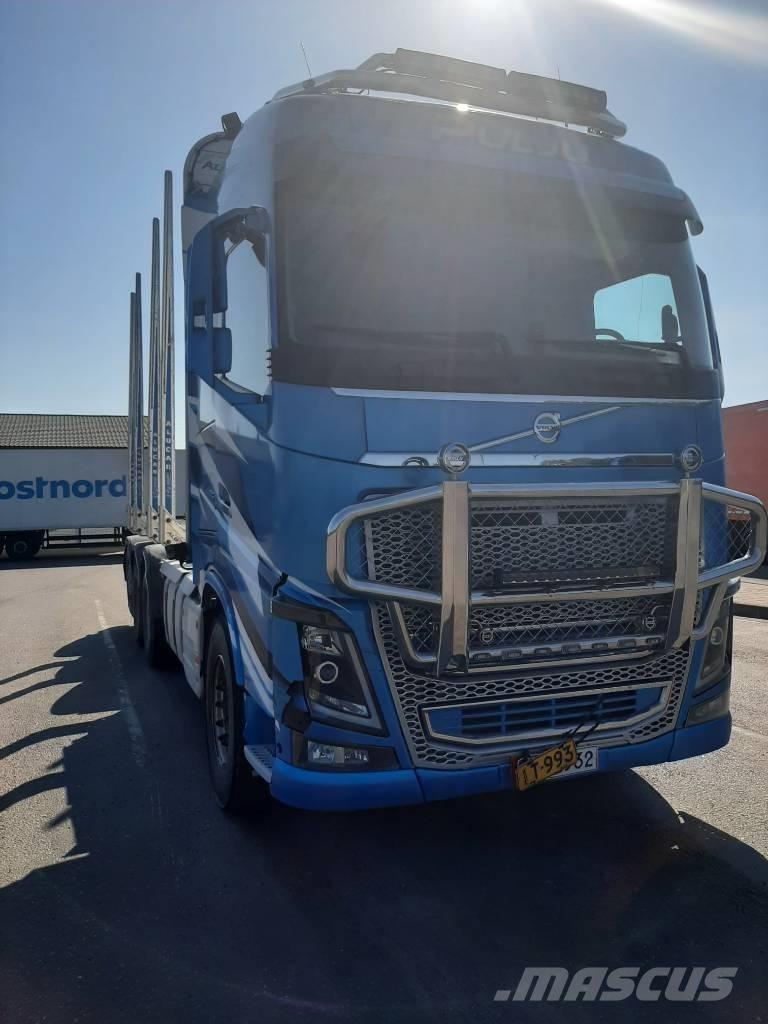 Volvo FH 16 Holztransporter