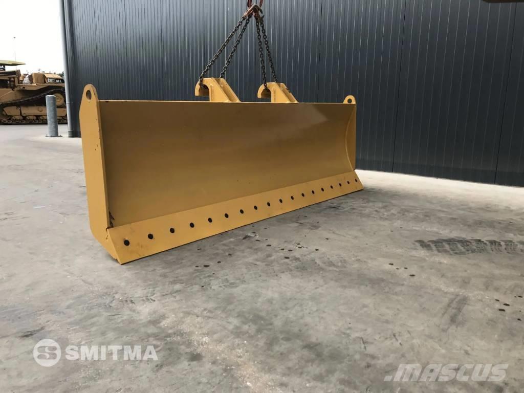 Komatsu QR Planierschilder/Scharen