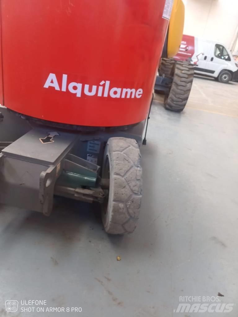 JLG E 300 AJP Gelenkteleskoparbeitsbühnen