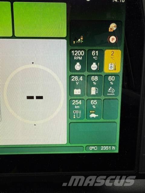 John Deere 1270 G Harvester