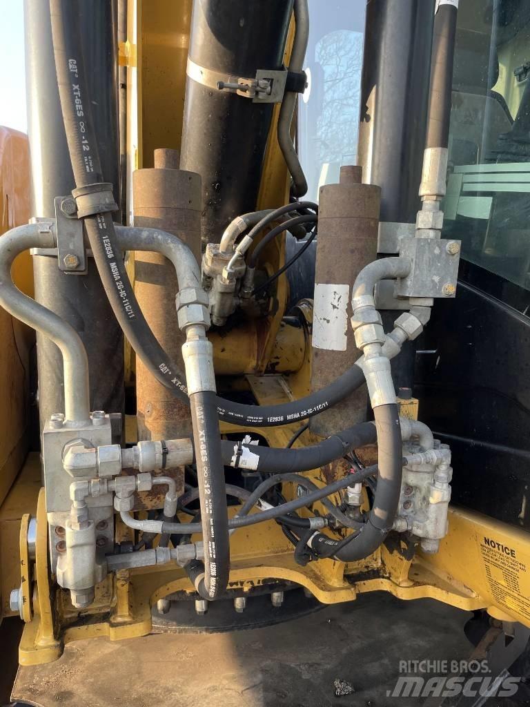CAT M 313 D Mobilbagger