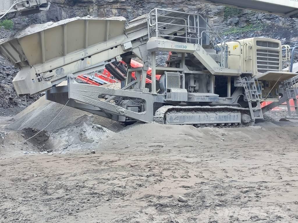 Metso LT 200 HP Mobile Brecher