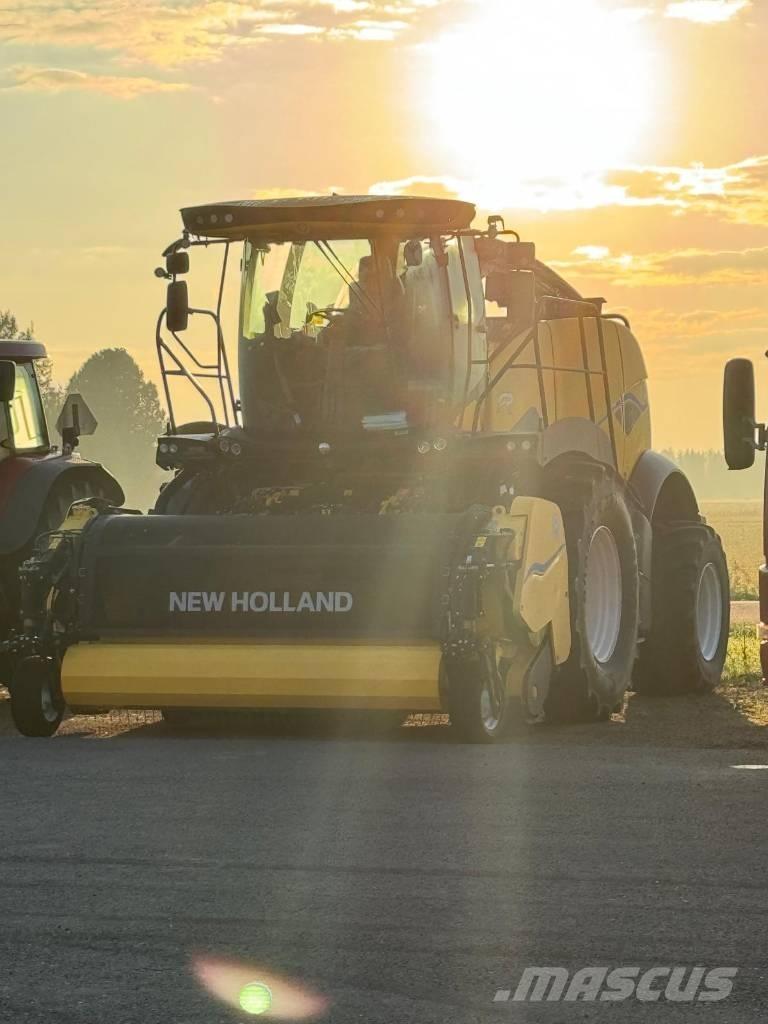 New Holland FR 550 Selbstfahrende Häcksler