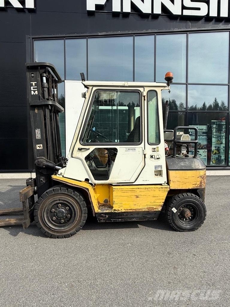 TCM FD40Z7 Dieselstapler