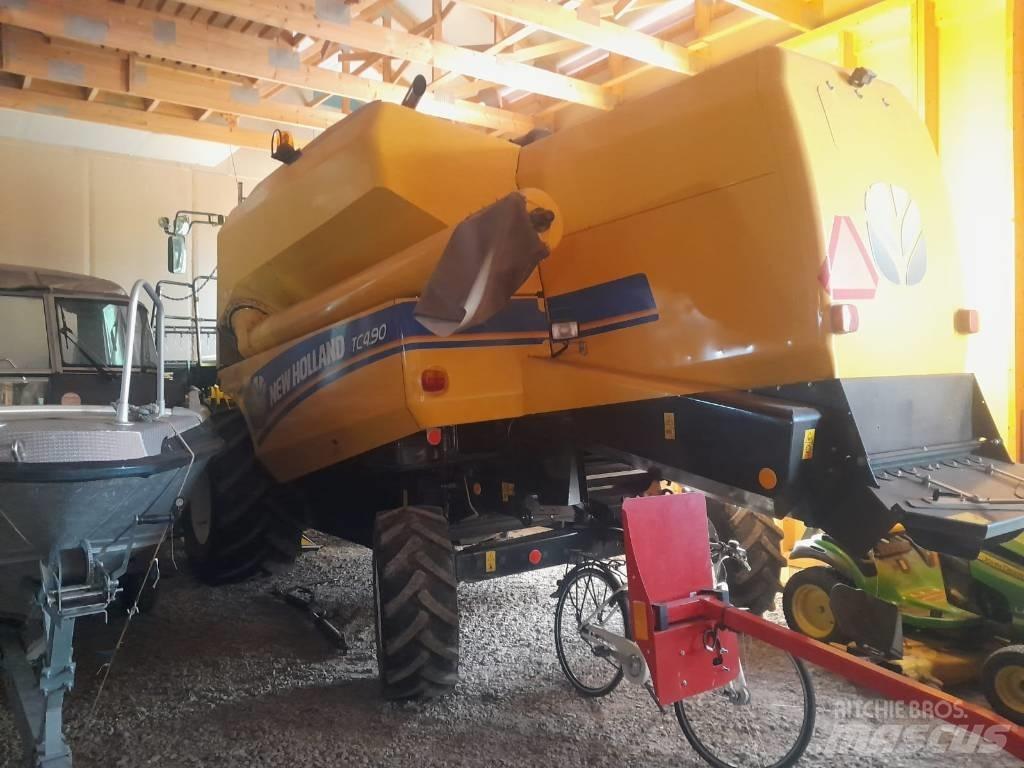 New Holland TC 4.90 Mähdrescher