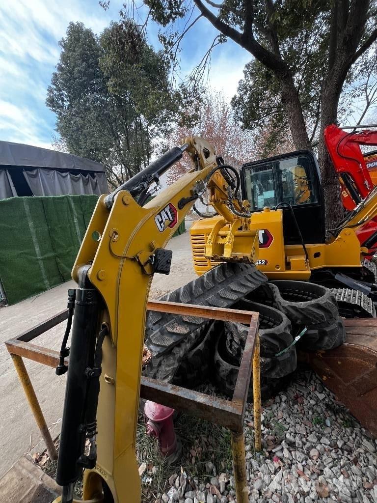CAT 302 CR Minibagger < 7t