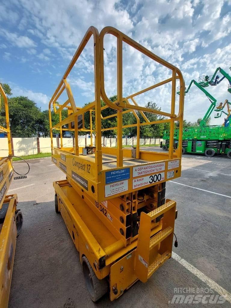 Haulotte Compact 12 Scheren-Arbeitsbühnen