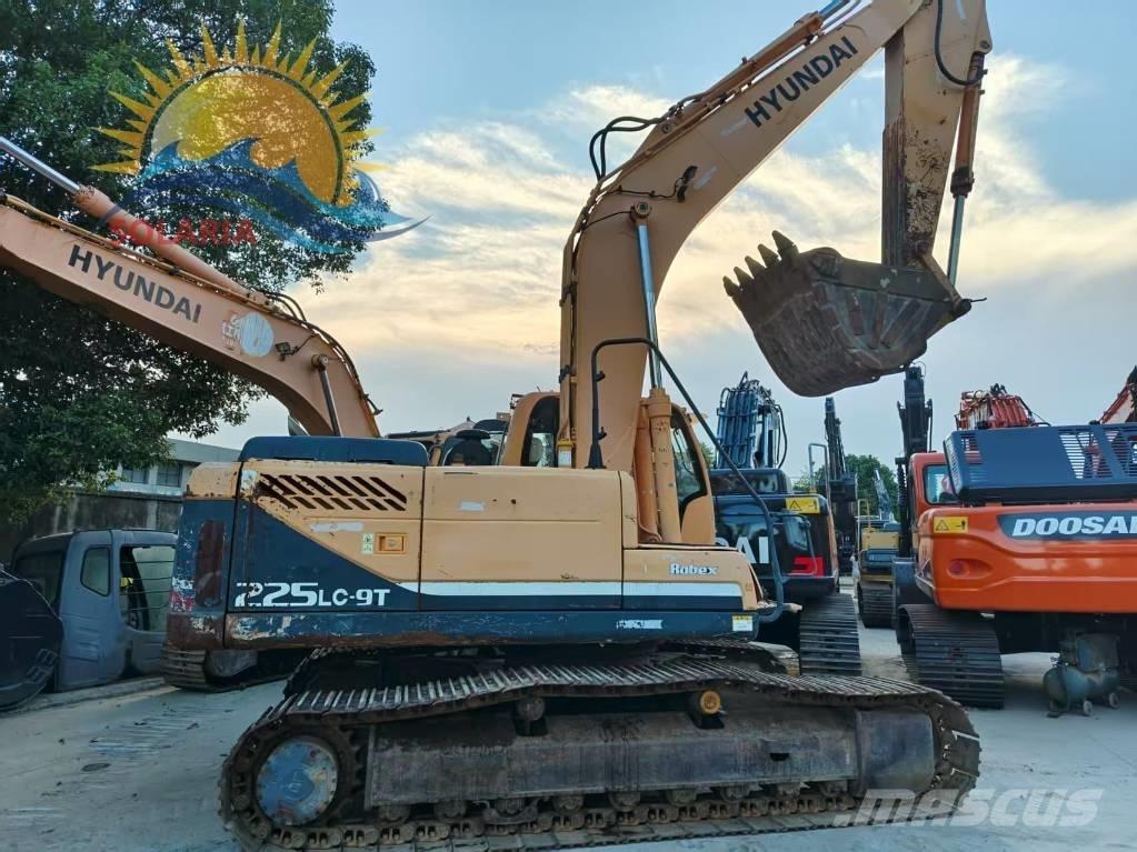 Hyundai R225LC-9T Raupenbagger