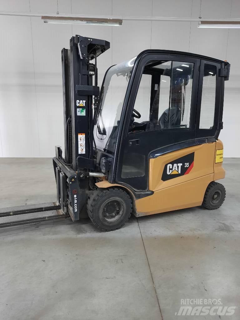 CAT EP35N Elektrostapler