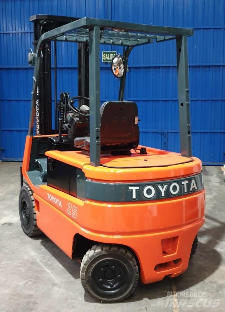 Toyota FBM 25 Elektrostapler