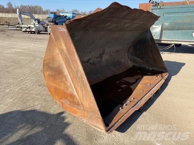 Doosan DL 400 Schaufeln