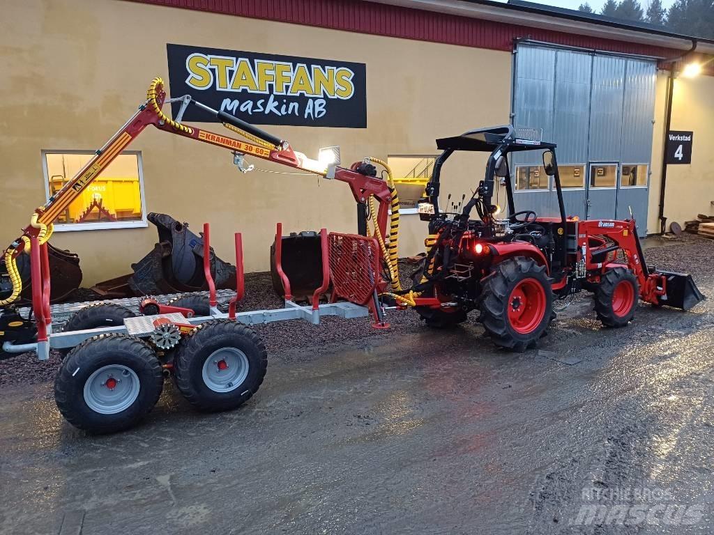 Branson 2500 Traktoren