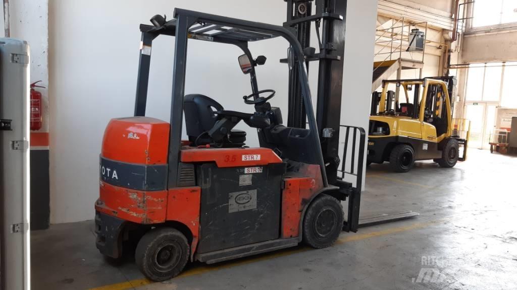 Toyota 7FBMF35 Elektrostapler