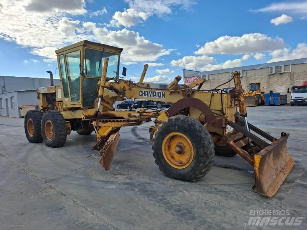 Champion G 740 Grader