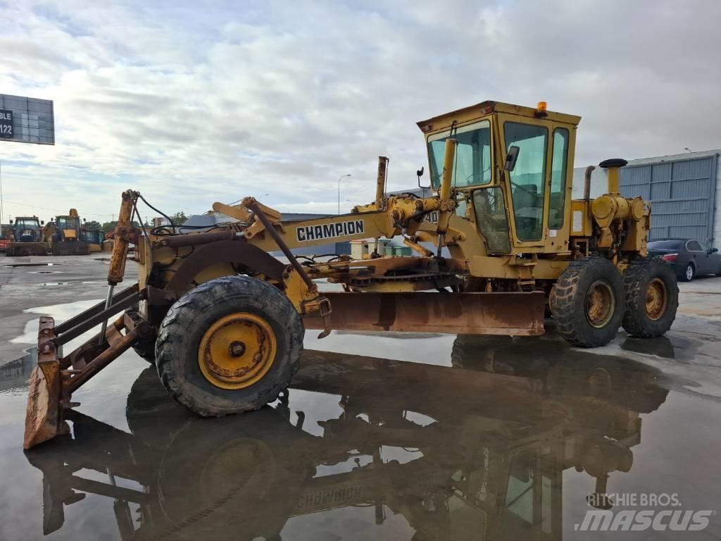 Champion G 740 Grader