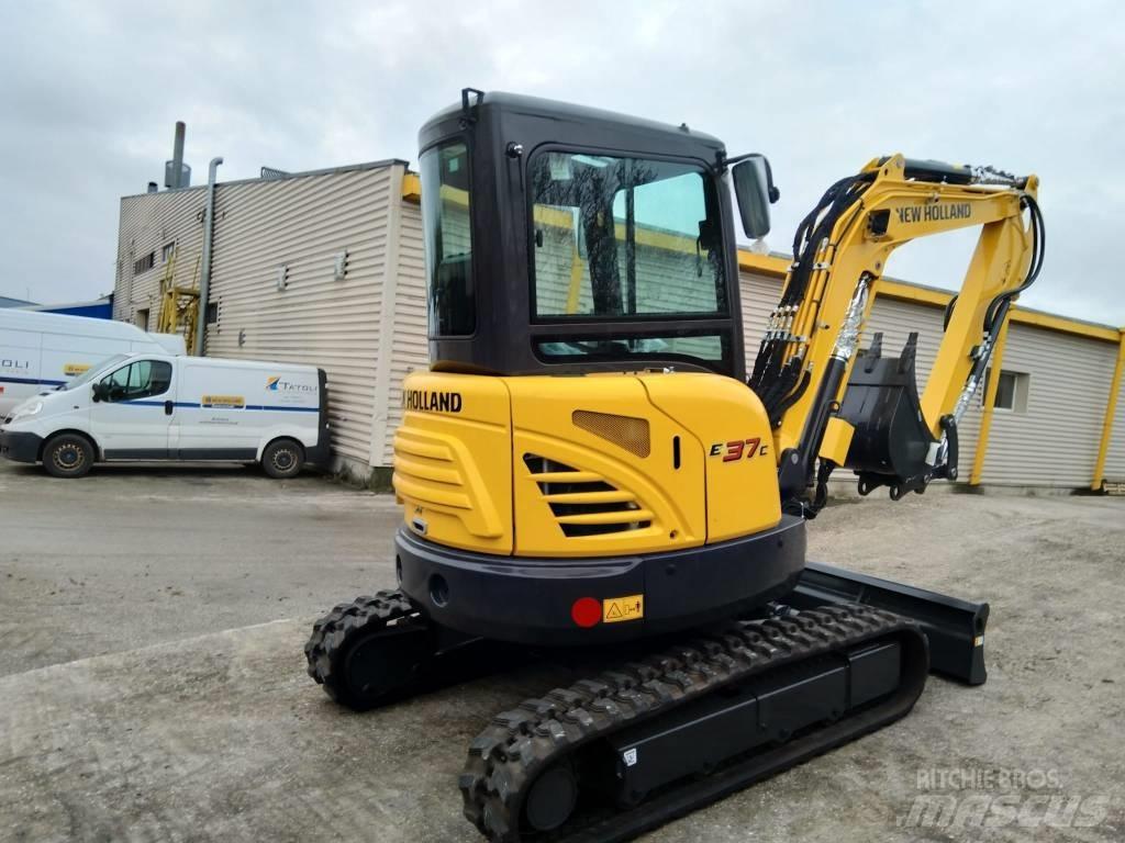 New Holland E37C Minibagger < 7t