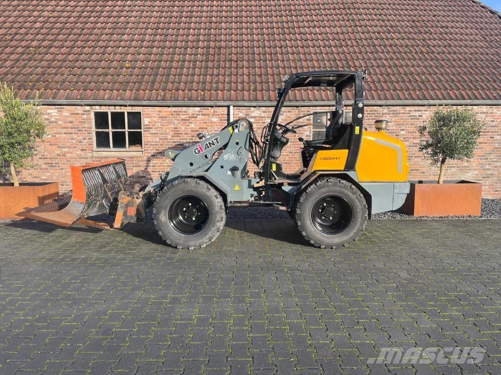 GiANT V 6004 T Minilader