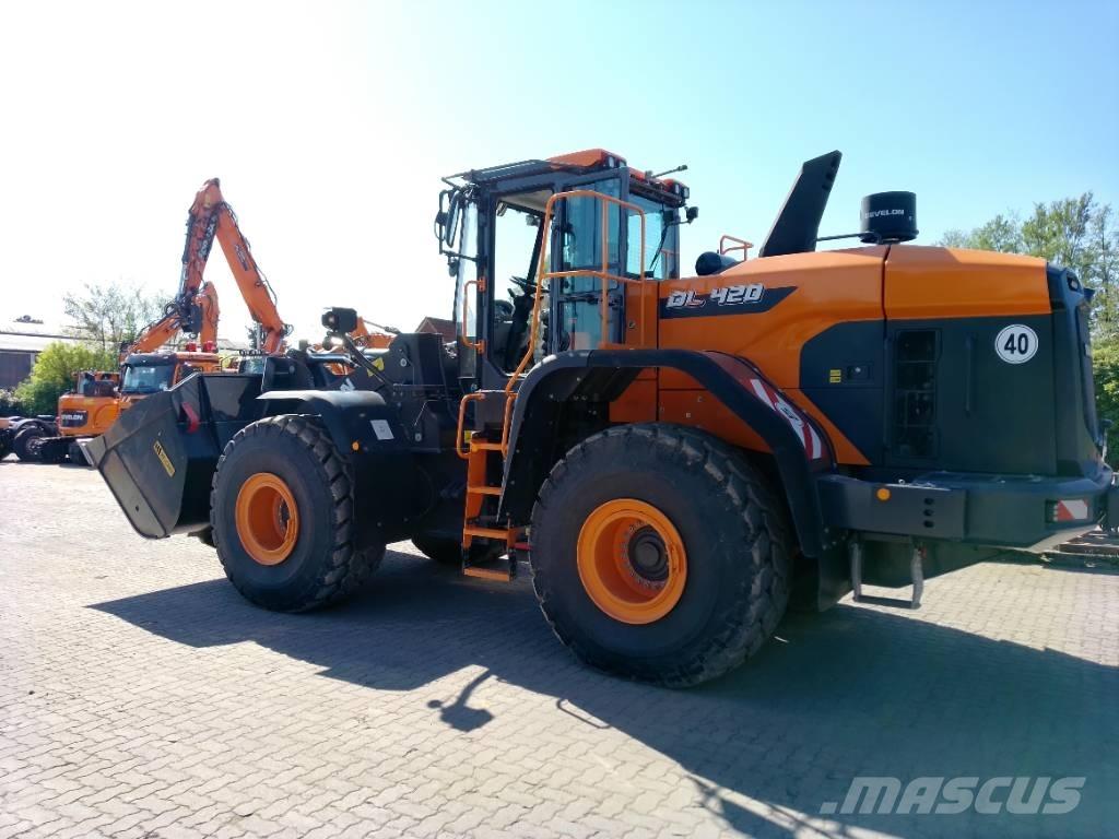 Develon DL 420-7 Radlader