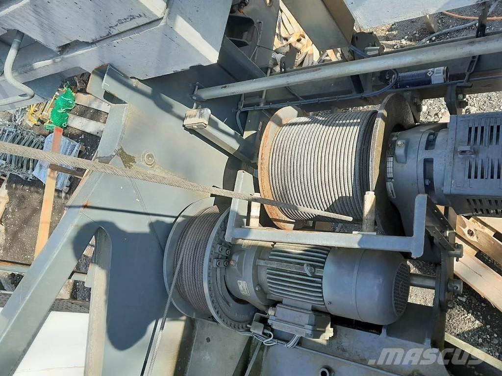 Liebherr 81k Andere Krane