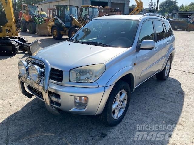 Toyota RAV-4 PKWs