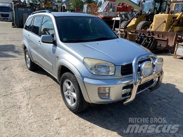 Toyota RAV-4 PKWs