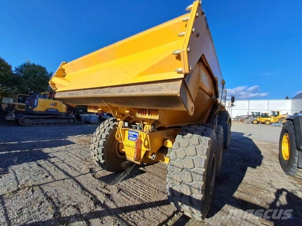 Volvo A25G Dumper - Knickgelenk