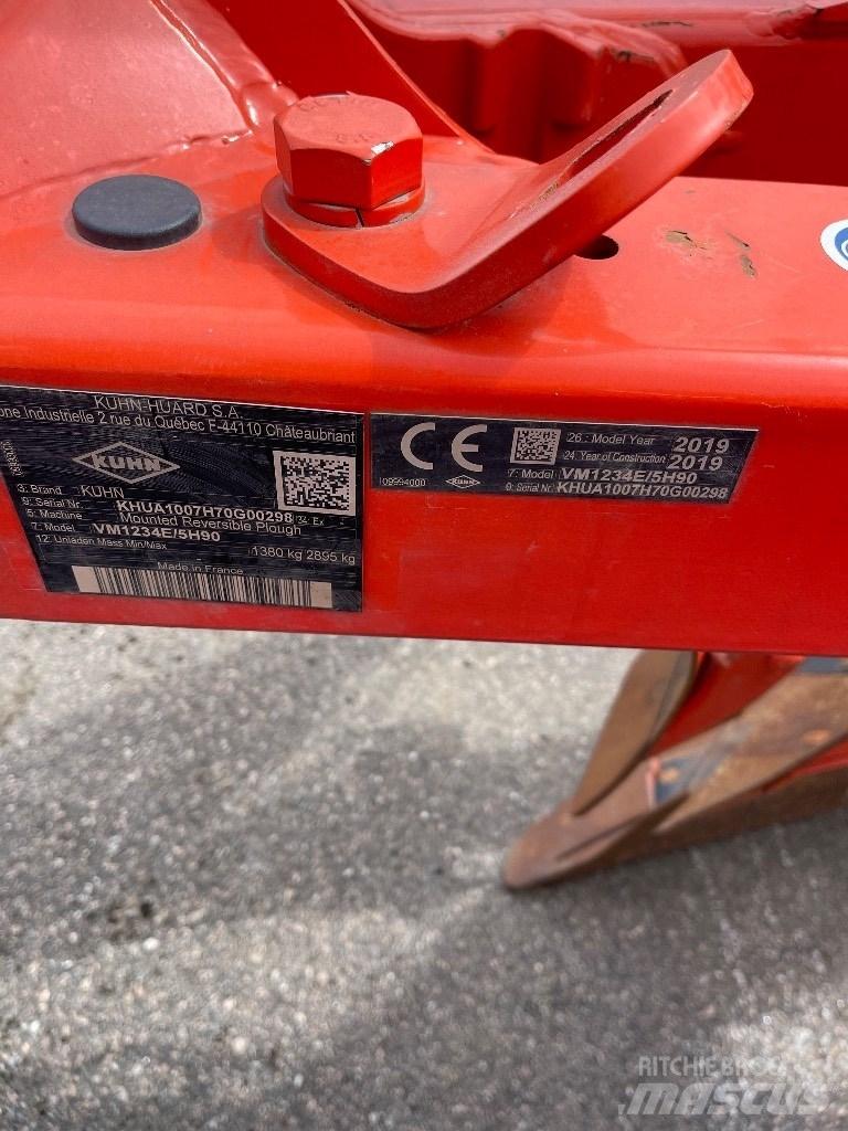 Kuhn Vari-Master 123 Wendepflüge