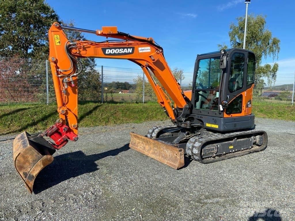 Doosan DX63-3 Raupenbagger