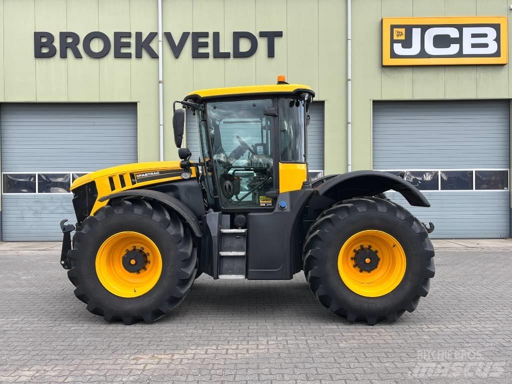 JCB Fastrac 4220 Traktoren