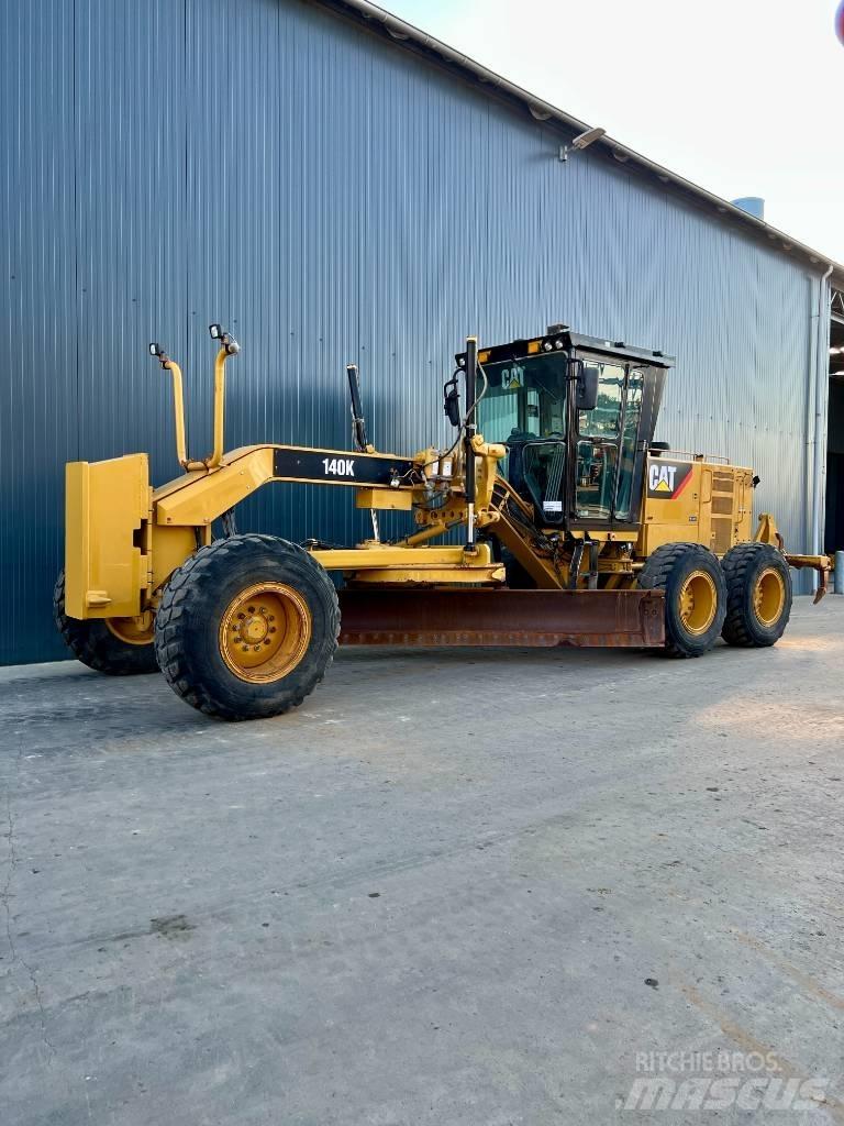 CAT 140K Grader