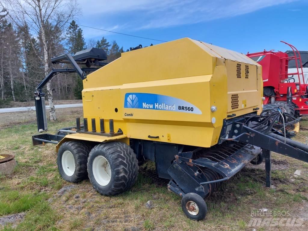 New Holland BR 560 Rundballenpressen