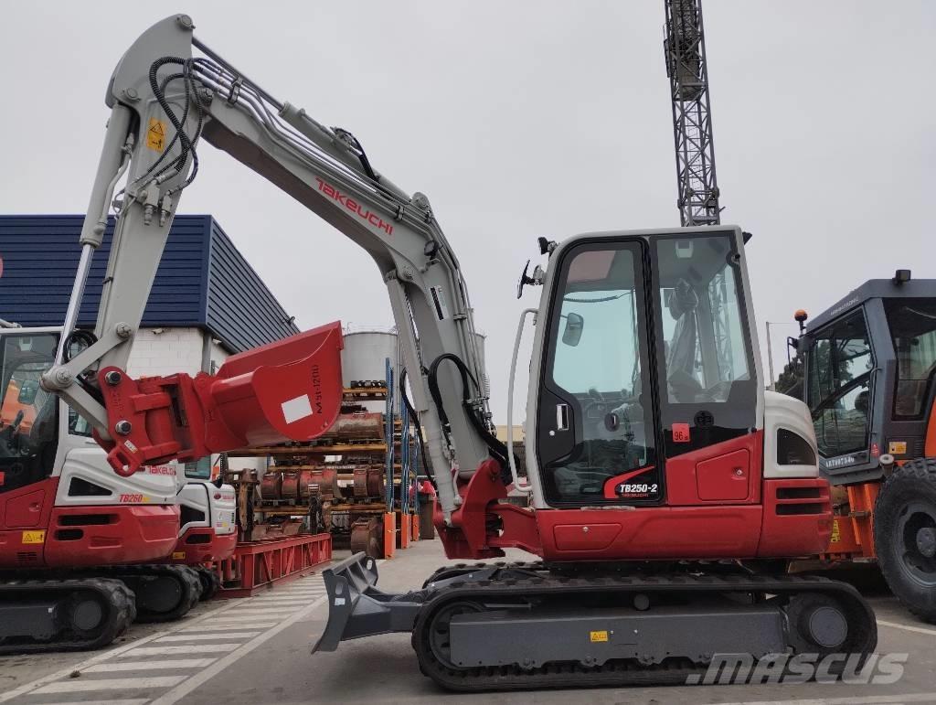 Takeuchi TB 250 2 Minibagger < 7t