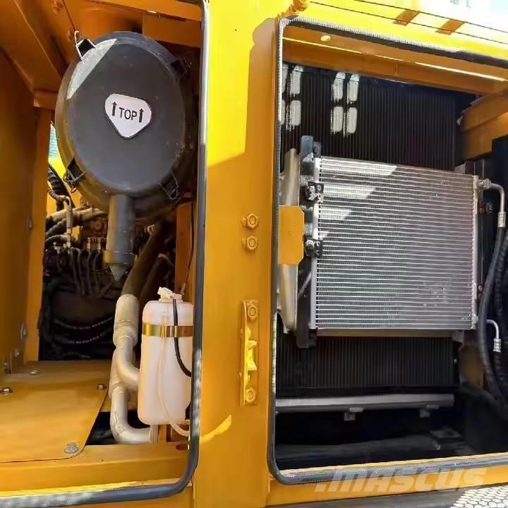 Sany SY 215 C Raupenbagger