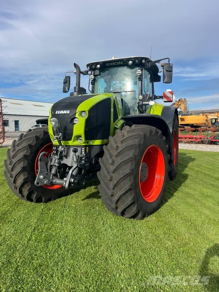 CLAAS Axion 960 Traktoren
