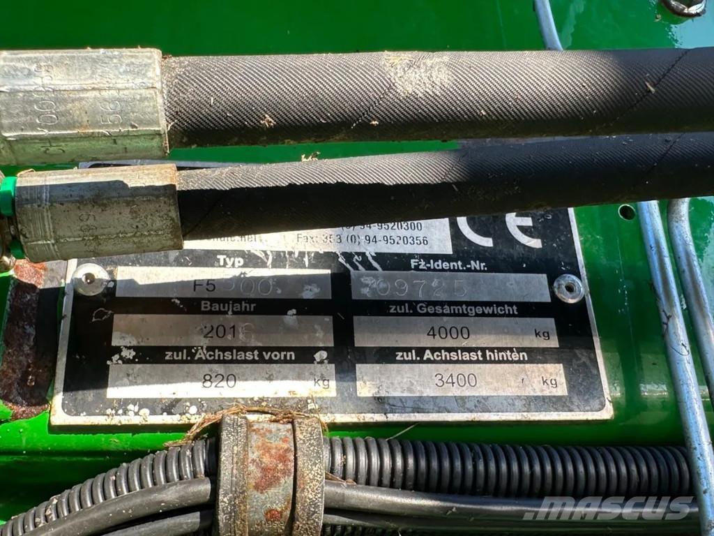 McHale F5500 Feldhäcksler