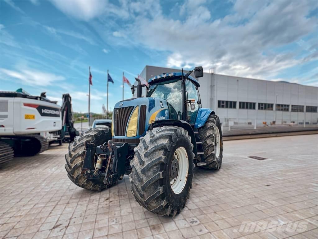 New Holland TG 285 Traktoren